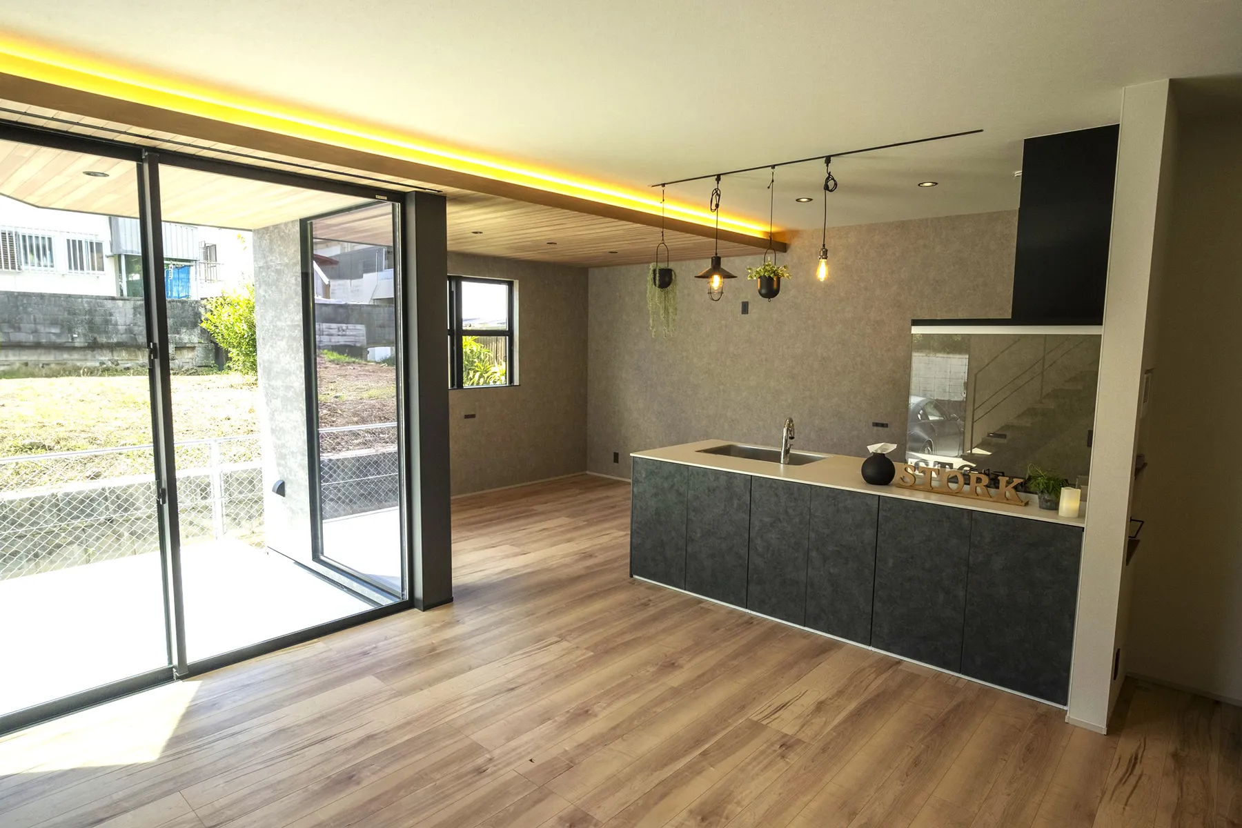 琉球ストーク株式会社イメージ画像