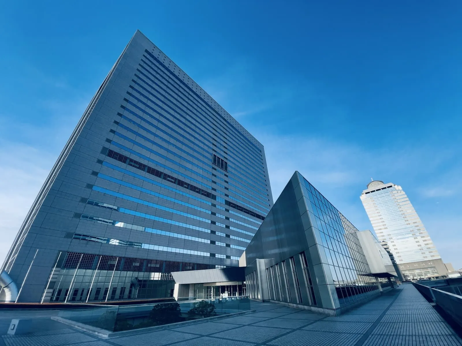株式会社ALEST
