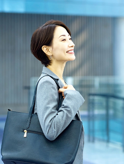 オフィスの女性