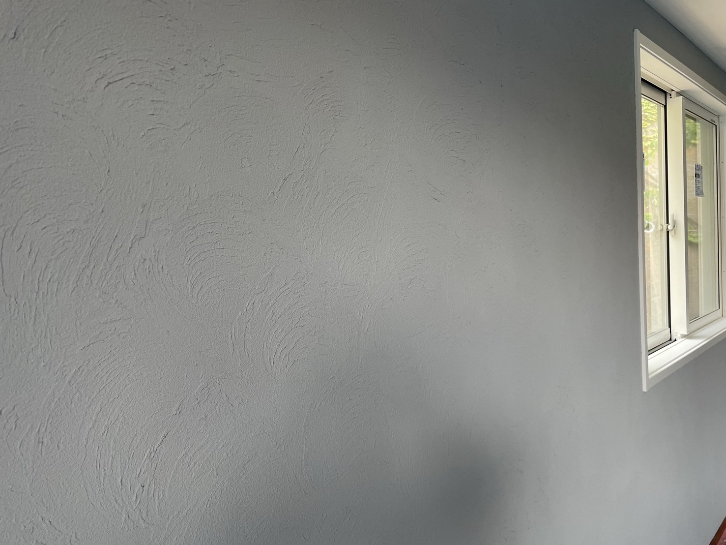 左官工事（珪藻土・漆喰 仕上げ）