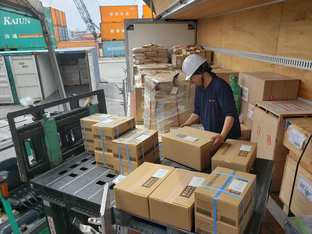 物流定航部二課