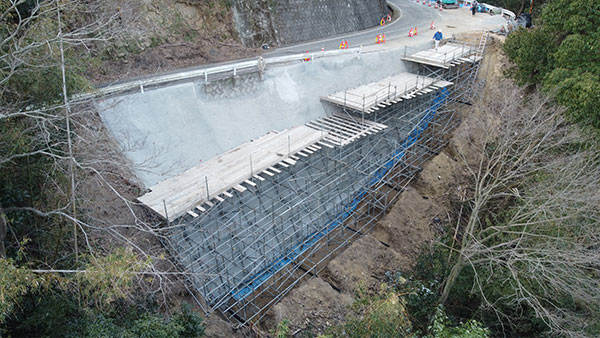 斜面防護・法面工事