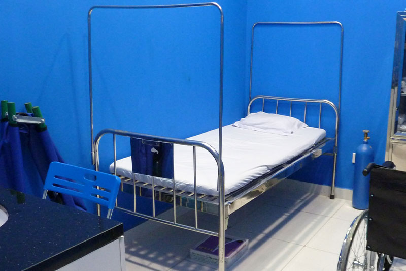 医療施設の簡易ベッド