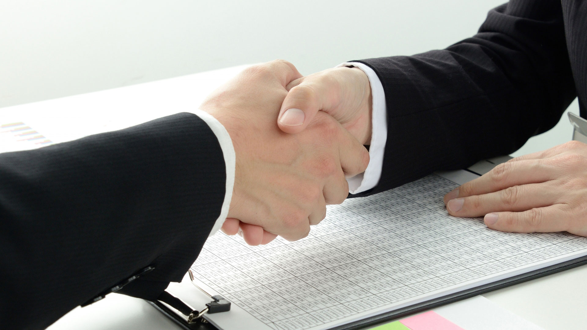 弁護士費用特約の活用で実質無料も可能