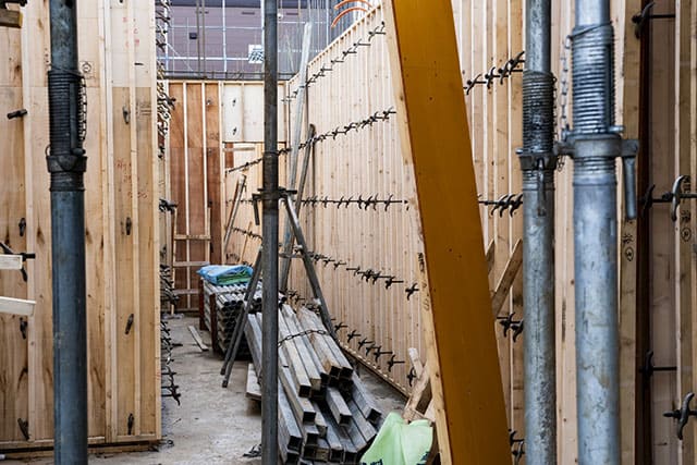 組立(建て込み)