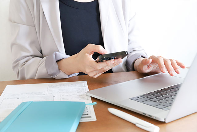 お問い合わせ・仮予約