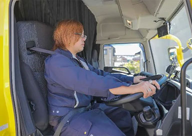 未経験者歓迎、年齢問わず。