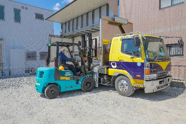 チャーター輸送