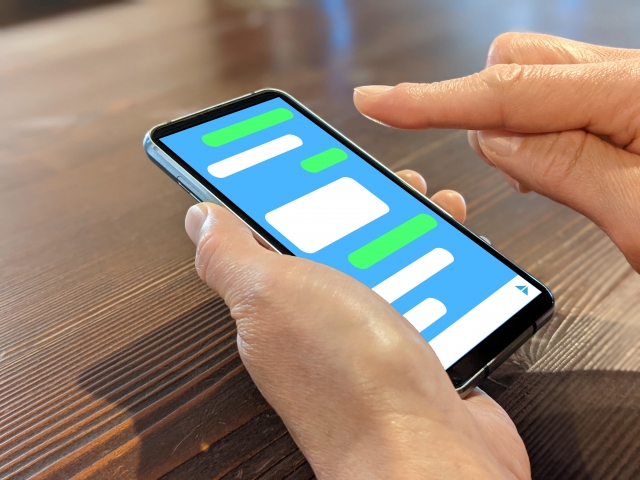 STEP2：加入LINE，溝通更順暢