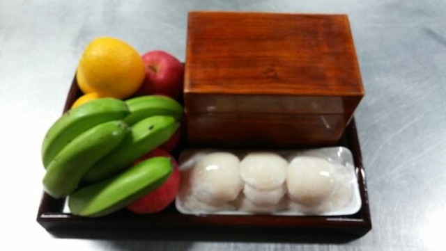 屋敷拝み（ヤシチウガミ）