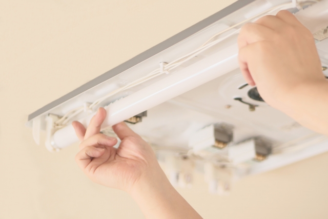 電球・蛍光灯の交換