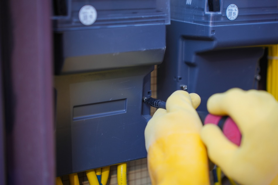 電気メーター交換業務