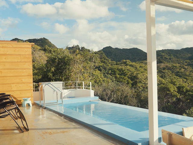 キャンプ場・プール