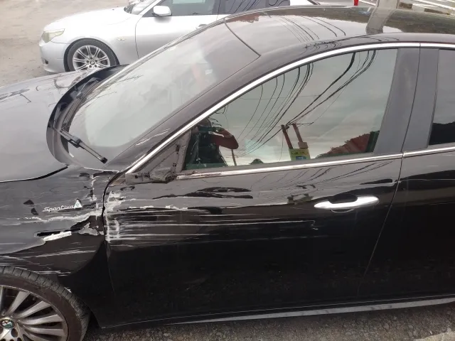 キズ・ヘコミから全塗装まで対応