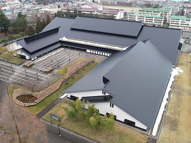 金属屋根（アルアピア）事業