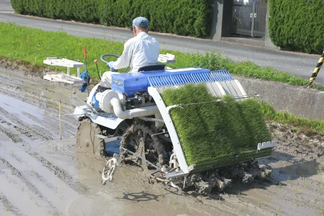 田植機・管理機
