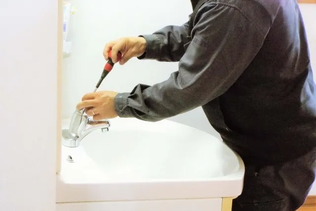 洗面化粧台交換