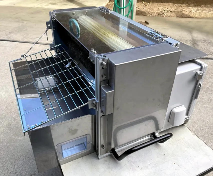 オリーブ脱葉機 オリーブ葉ットリくん