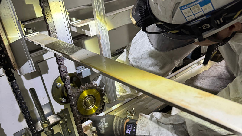 未経験から「機械のプロ」へ