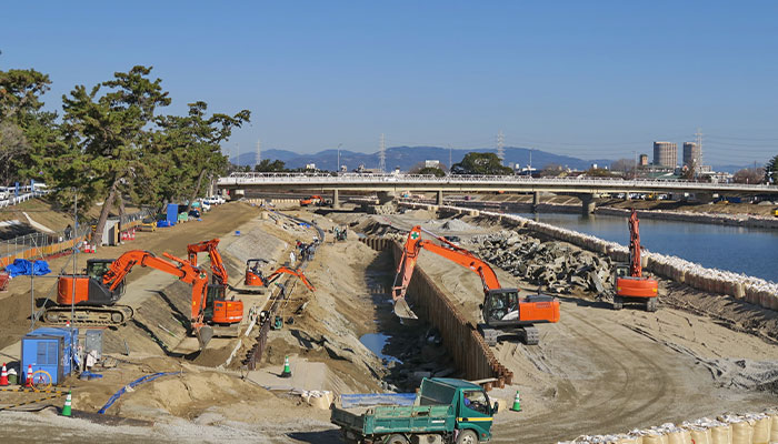 河川整備・護岸工事