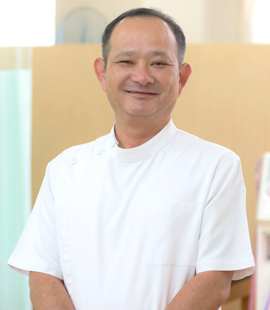 はっぴぃ接骨院の院長