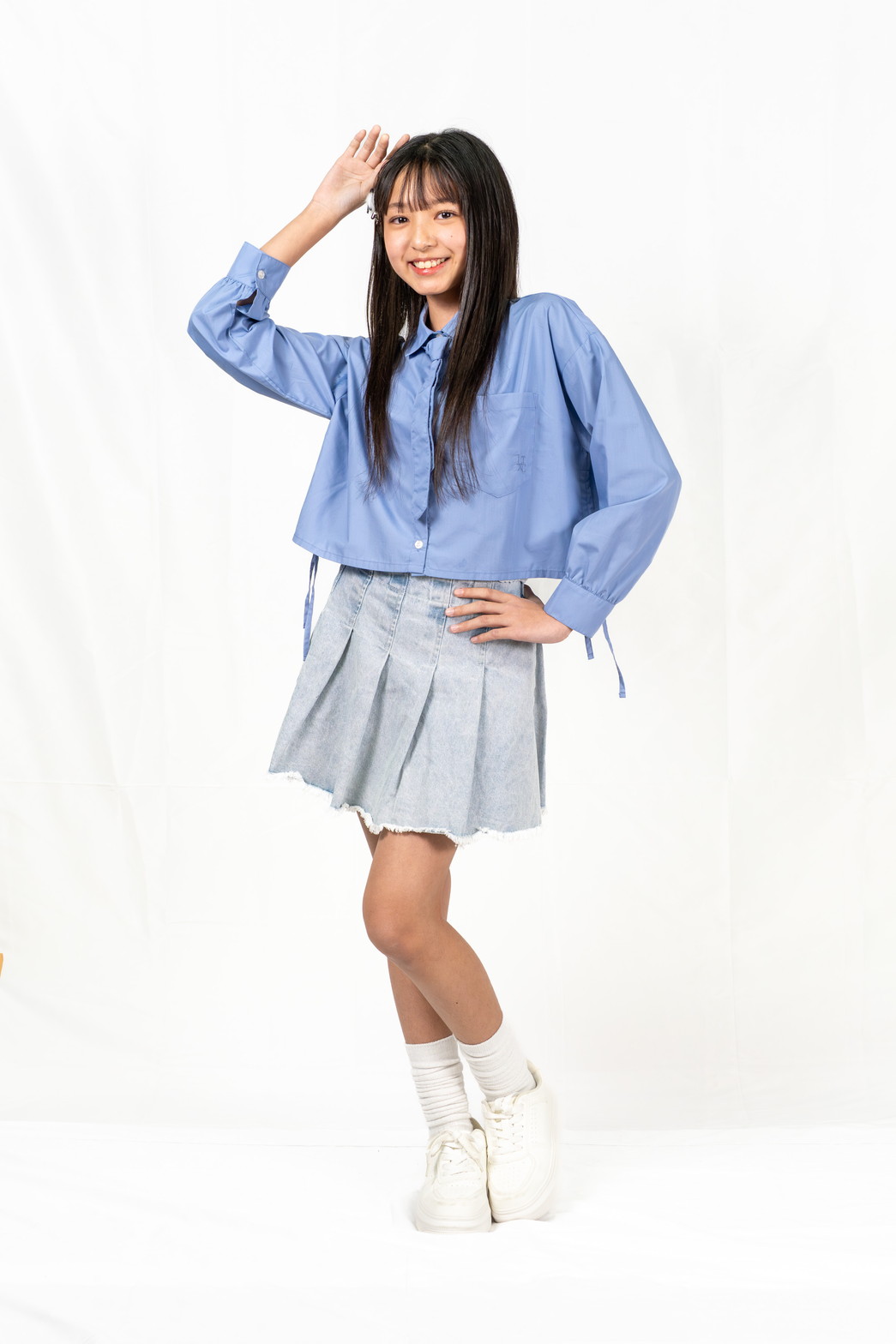 又吉 莉乃愛 全身