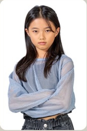 野坂 芽依