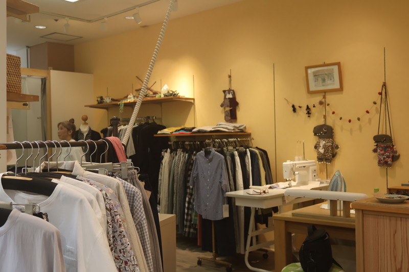 アップルハウス店舗