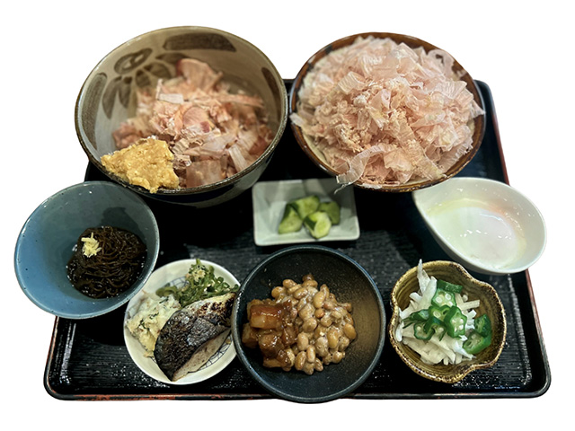 豪華豐盛柴魚御膳