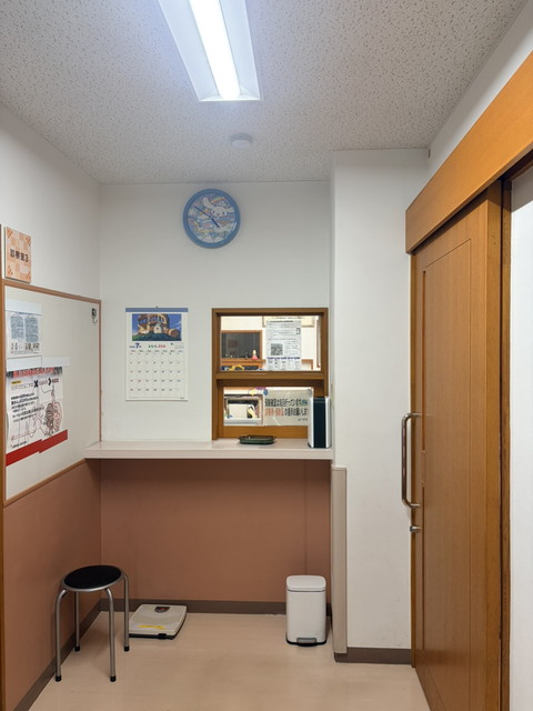 一般診療側の受付・待合室