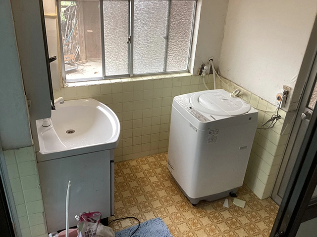 施工前：洗面脱衣室工事（N様邸）