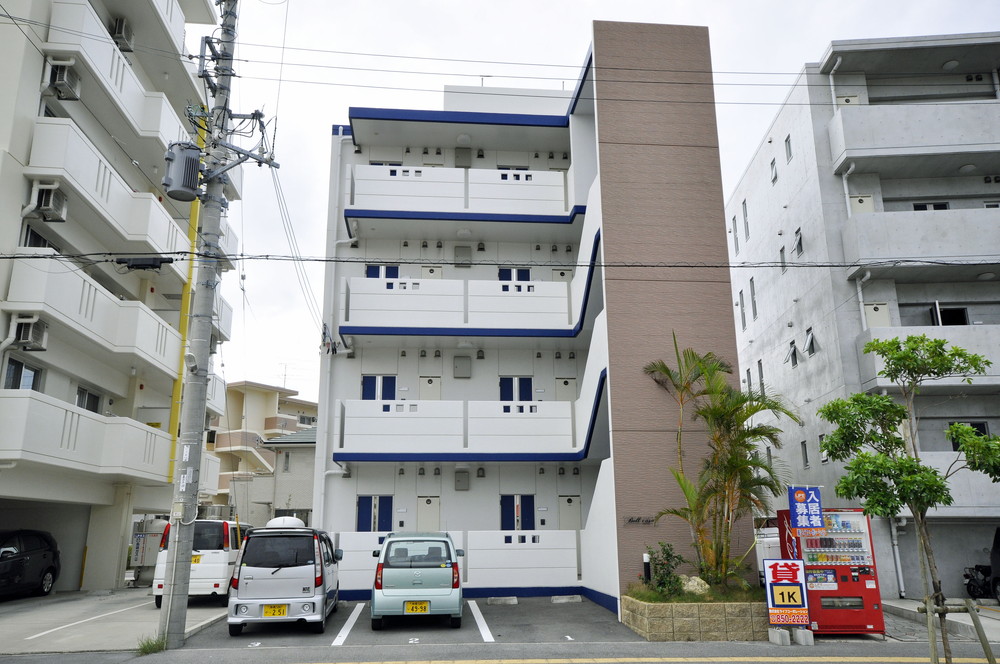 共同住宅 RC造・4階建 与那原町東浜