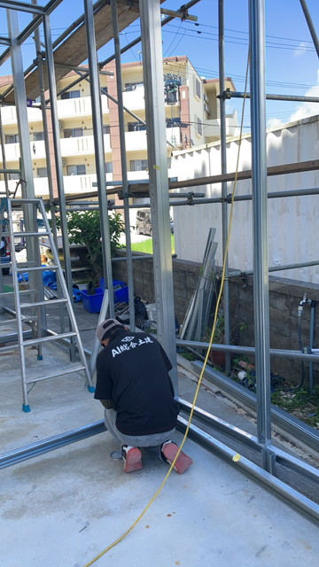 鉄鋼溶接作業倉庫