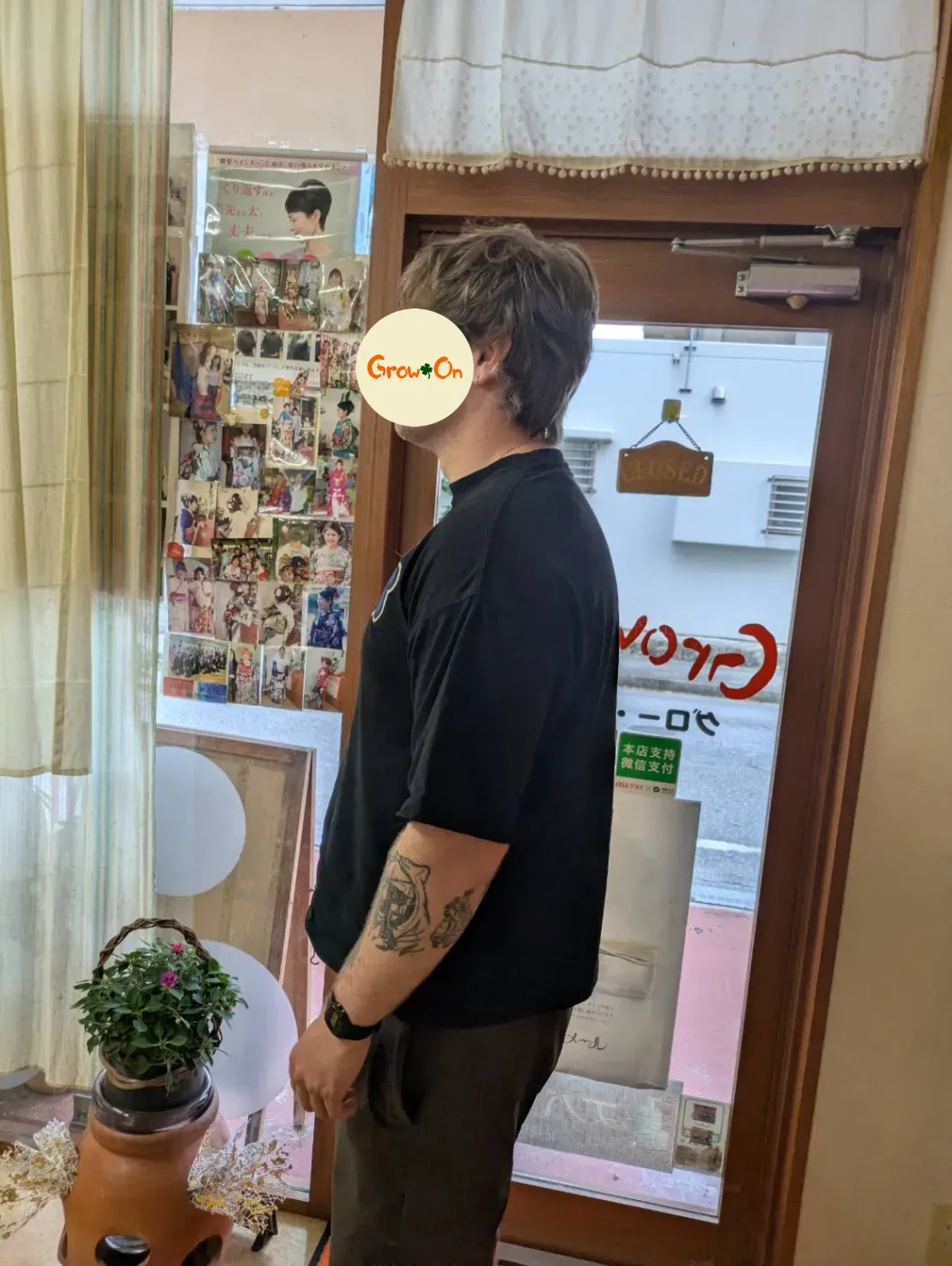 メンズのカラーのサイド