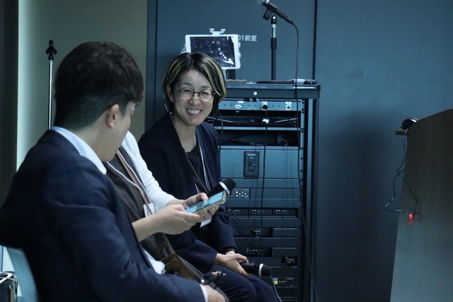 学会に登壇する代表 社本 昌美