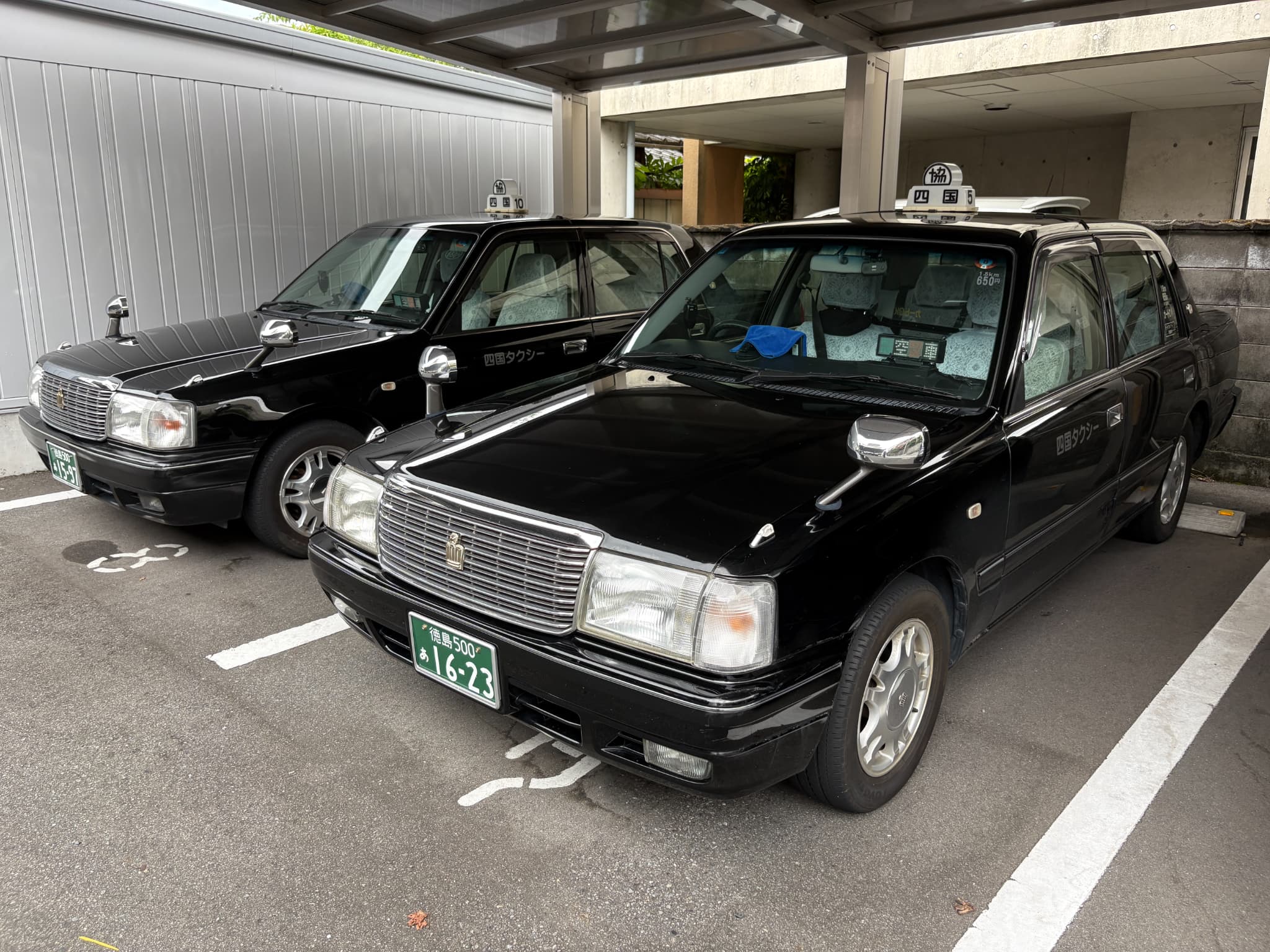 クラウン