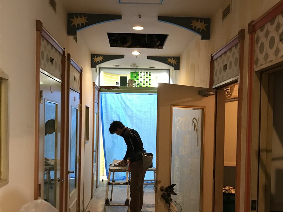 カラオケまねきねこ 秦野渋沢店の施工写真3
