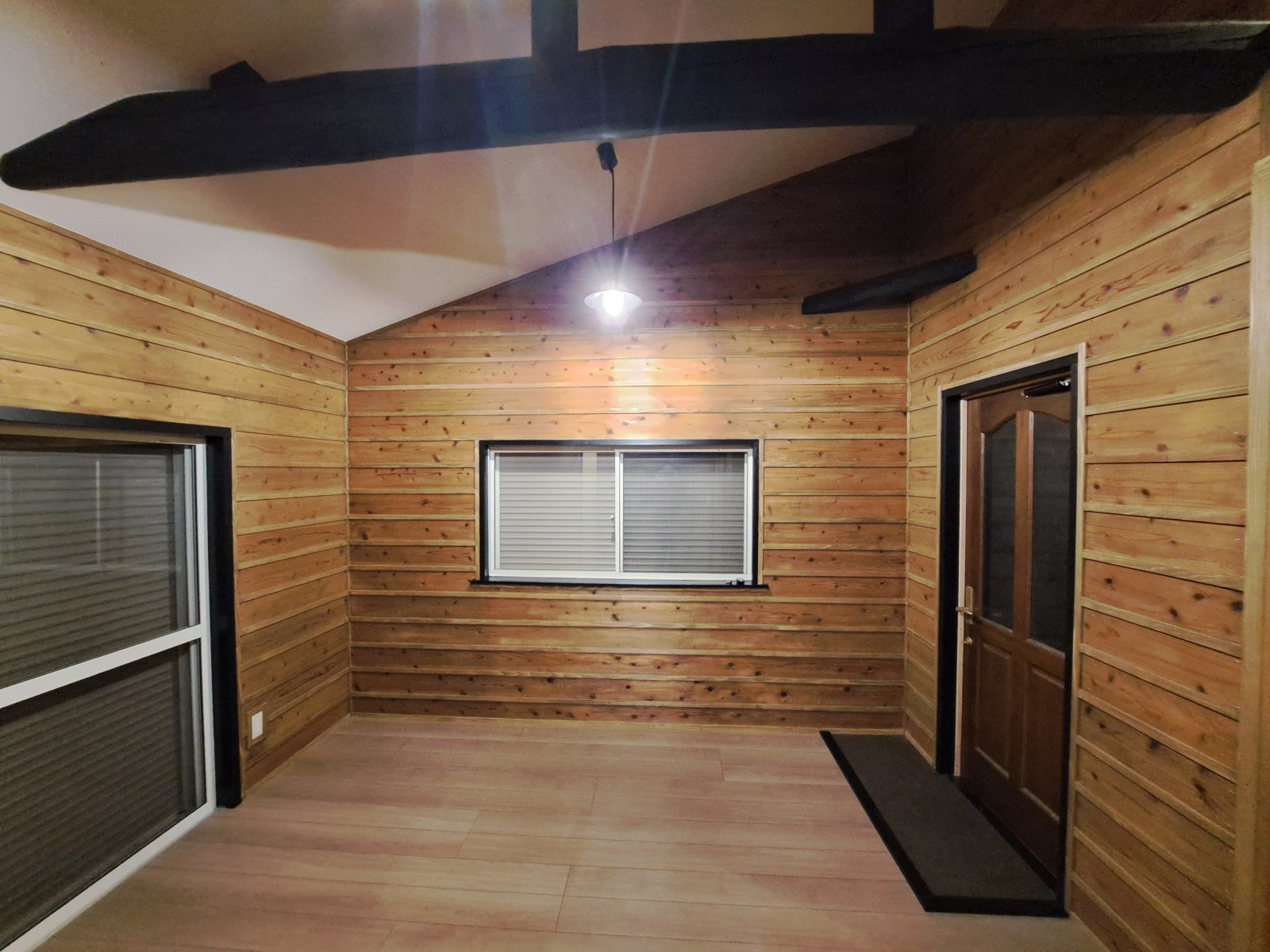 山小屋 写真 6