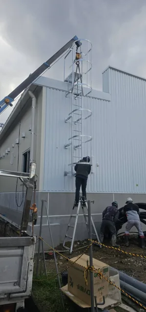 若松｜テナント向け金属製作物 01