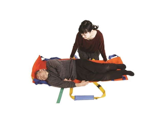 STEP 01：担架をセットする