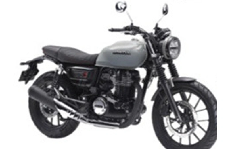 GB350。350〜400ccクラスにはCB400とninja400もご用意しています