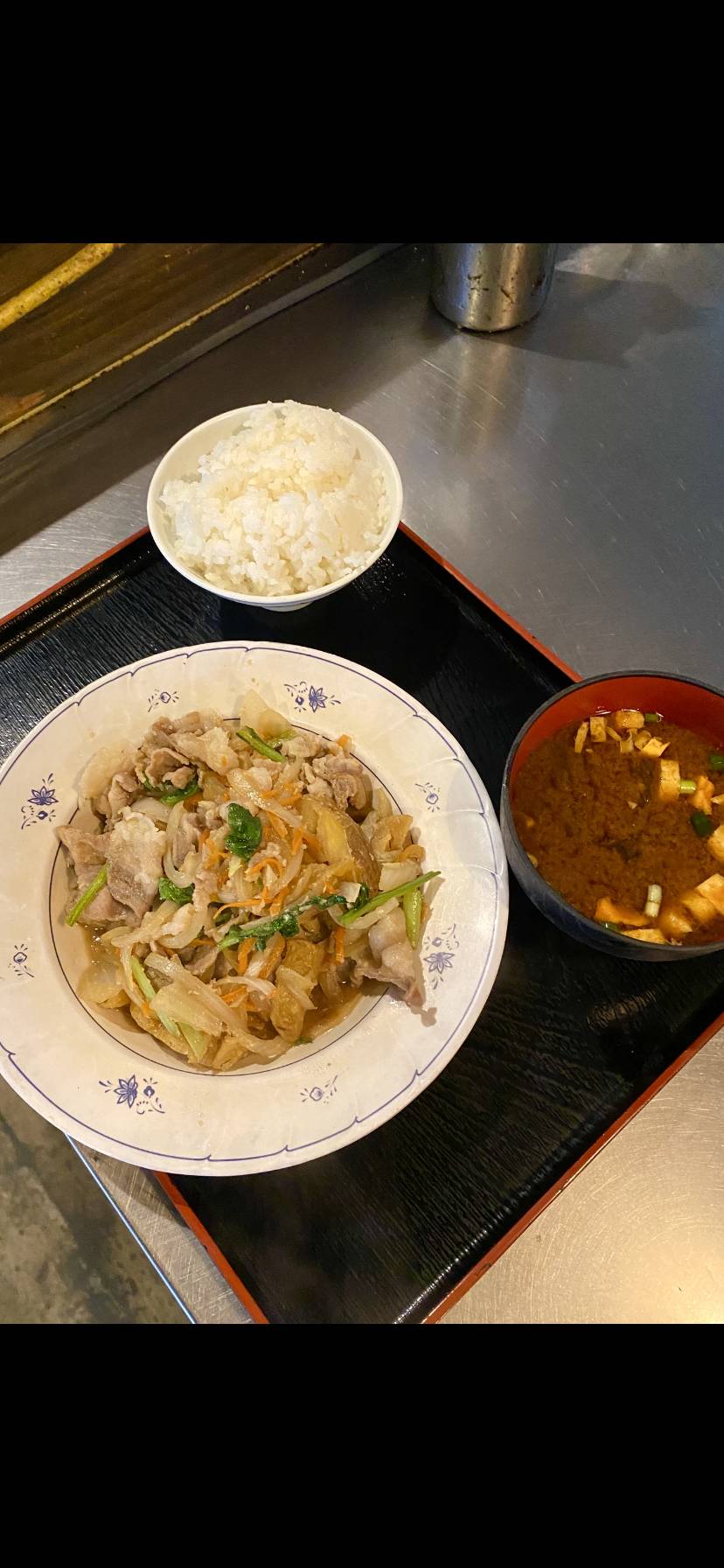 豚肉ニンニク炒め