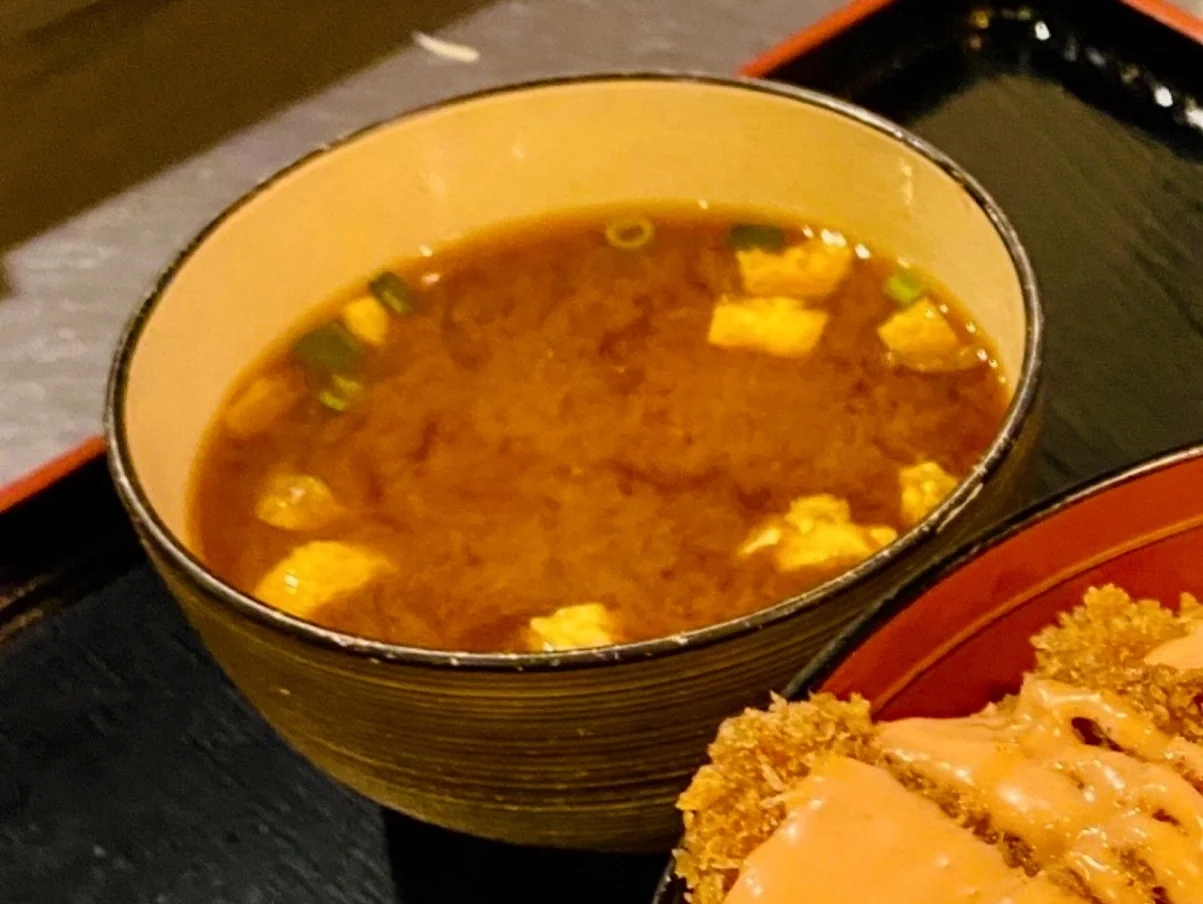 ①たまご焼き1個／②目玉焼き1個／③味噌汁