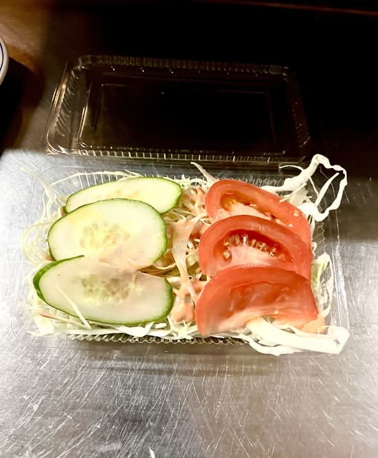 ①プチサラダ